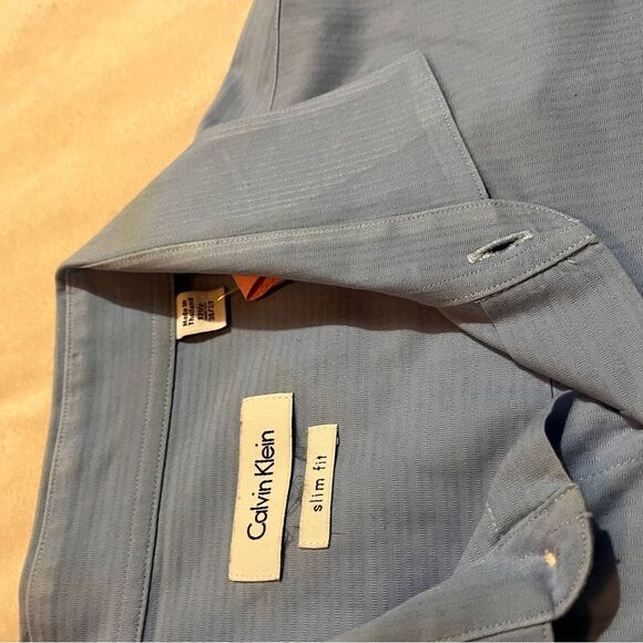 Men’s Calvin Klein Button Up Long Sleeve Shirt Slim Fit SZ 17 1/2 36/37 - Picture 3 of 5